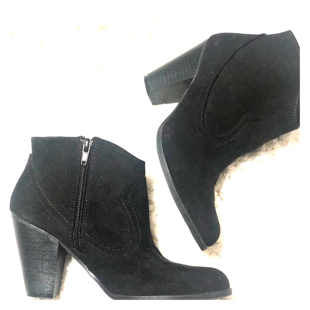 Black bootie